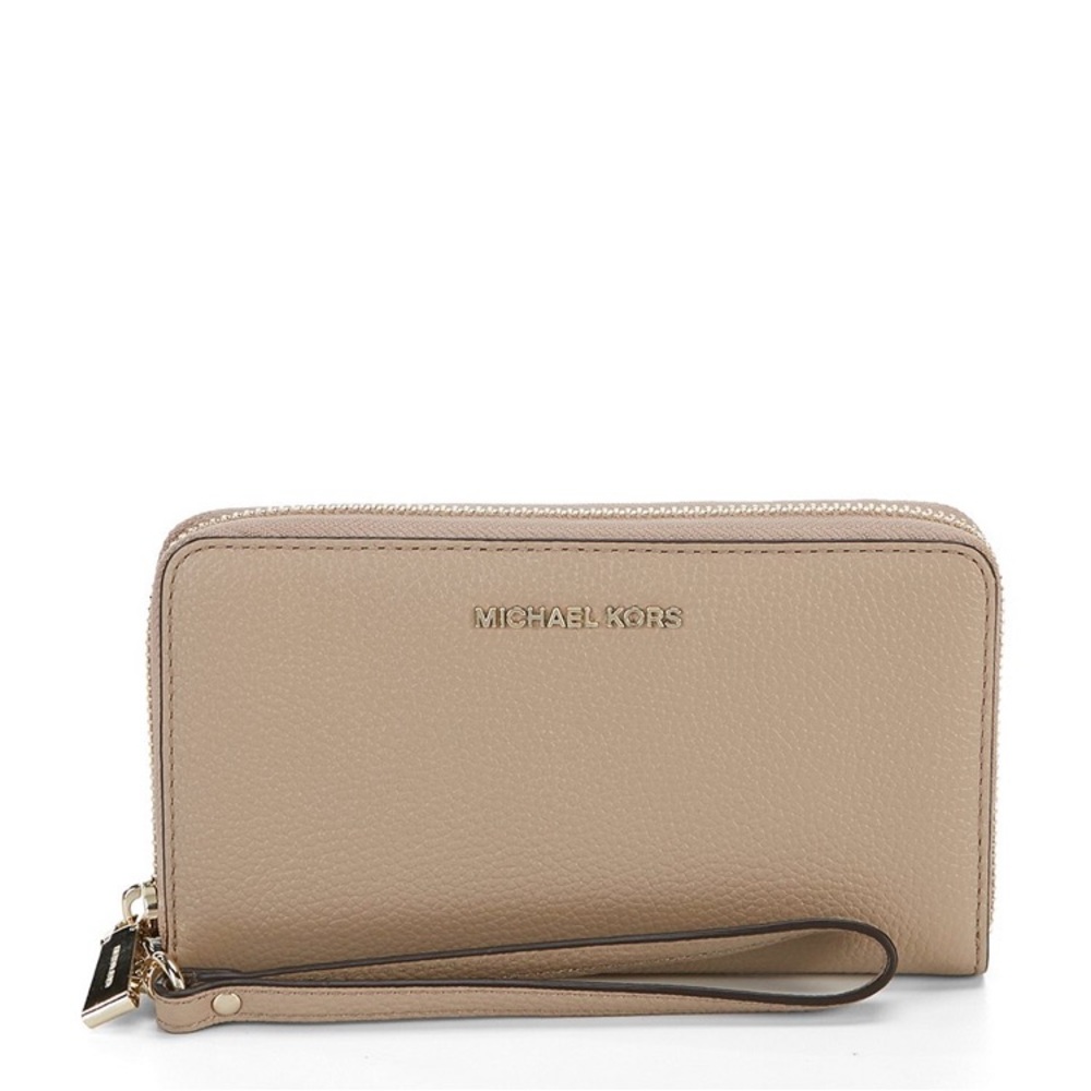 Michael kors wristlet